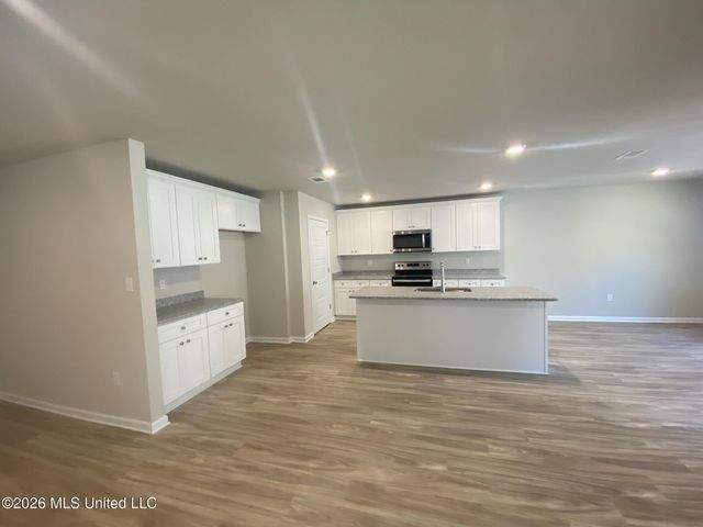 212 Hawthorne Drive, Long Beach, MS 39560