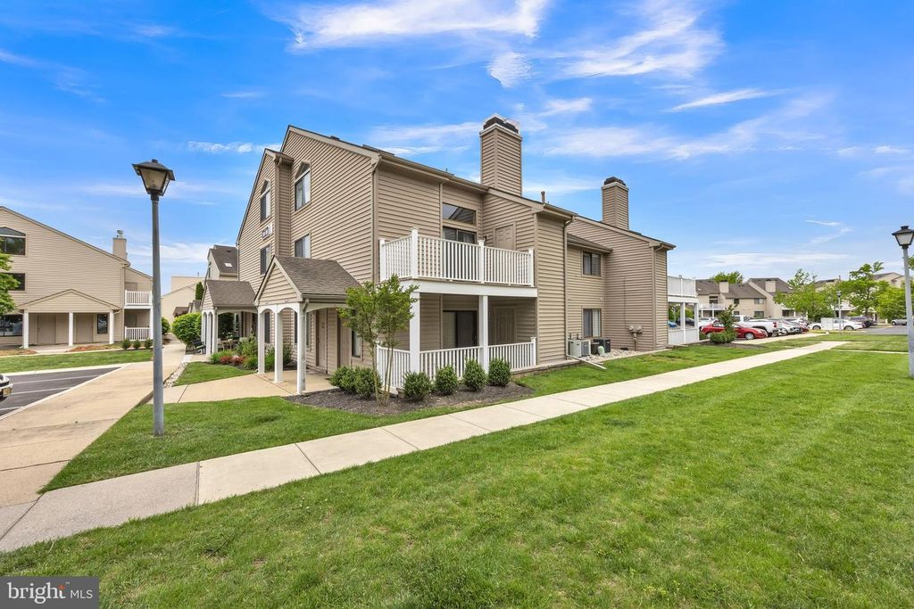 1104 ROBERTS WAY, Voorhees, NJ 08043