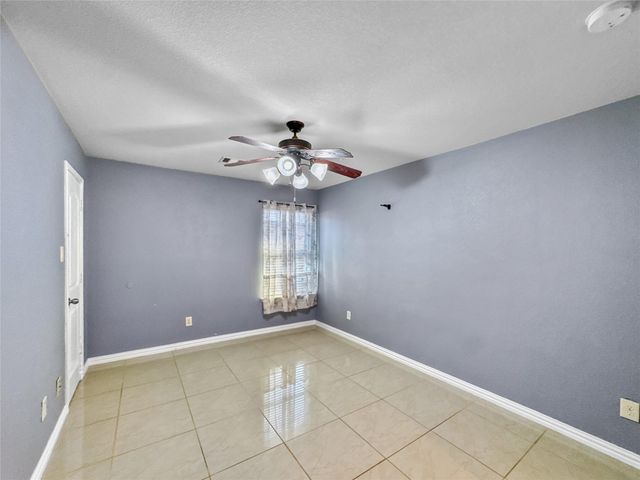 6614 Pine Tree Springs, Houston, TX 77049