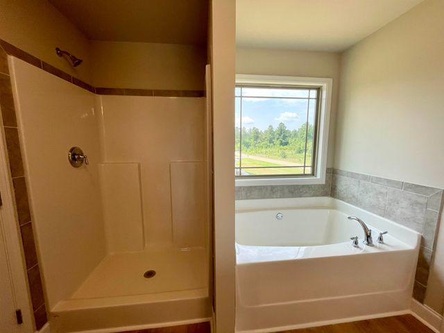 176 Country World Drive, Macon, GA 31211