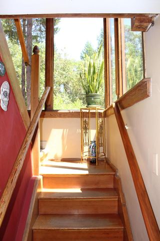 3961 Red Rock Road, Benbow, CA 95542