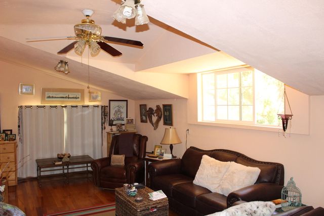 3961 Red Rock Road, Benbow, CA 95542