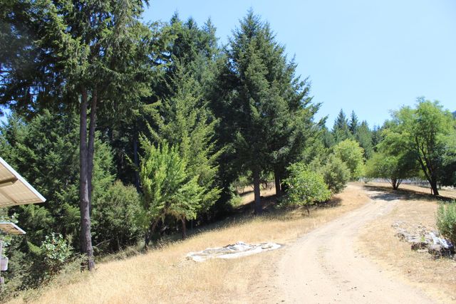 3961 Red Rock Road, Benbow, CA 95542