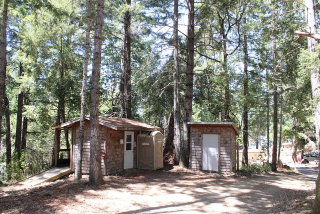 3961 Red Rock Road, Benbow, CA 95542