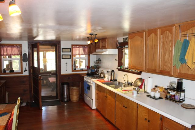 3961 Red Rock Road, Benbow, CA 95542