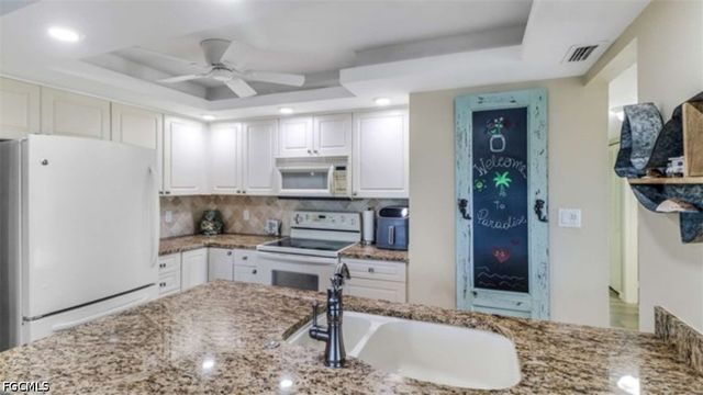 543 Seaview CT J1, Marco Island, FL 34145