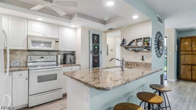 543 Seaview CT J1, Marco Island, FL 34145