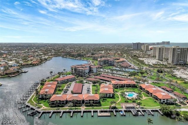 543 Seaview CT J1, Marco Island, FL 34145