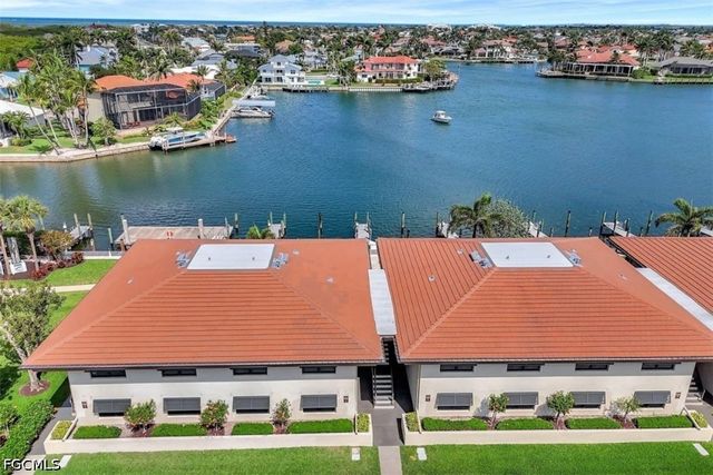 543 Seaview CT J1, Marco Island, FL 34145