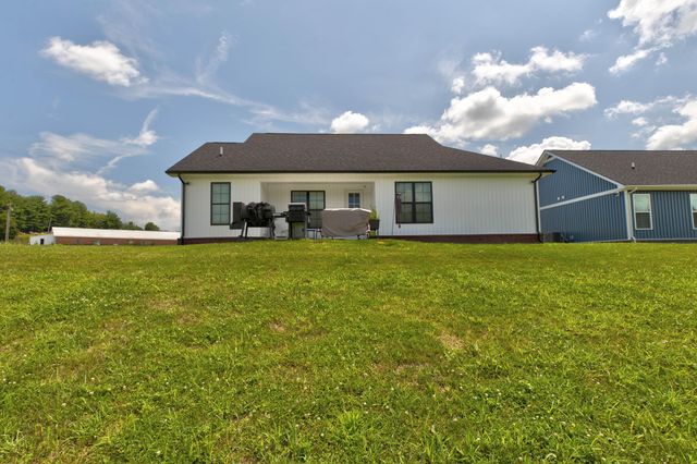 120 Hawk Lane, Mt Sterling, KY 40353