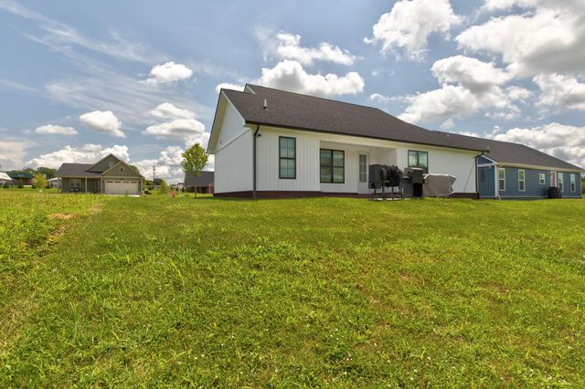 120 Hawk Lane, Mt Sterling, KY 40353