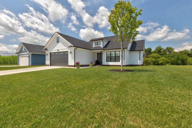 120 Hawk Lane, Mt Sterling, KY 40353