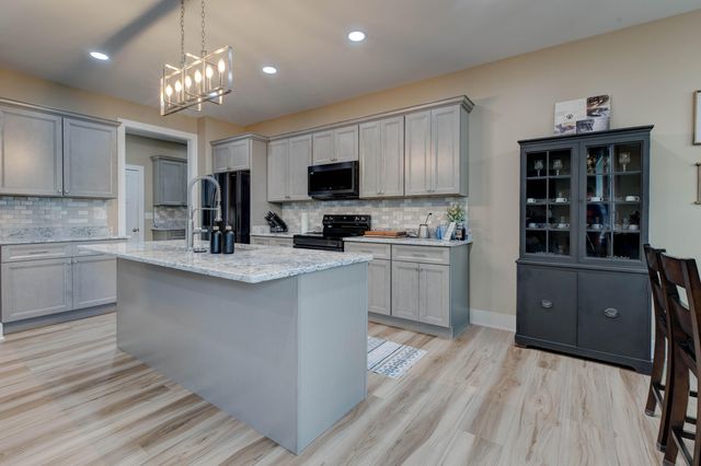 120 Hawk Lane, Mt Sterling, KY 40353