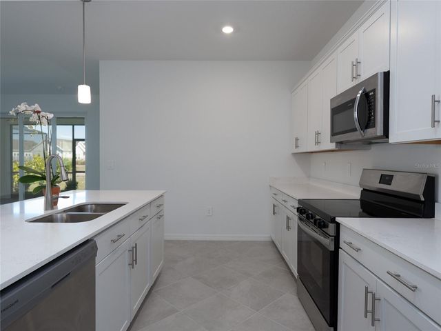 11470 BURGUNDY DRIVE, Venice, FL 34293