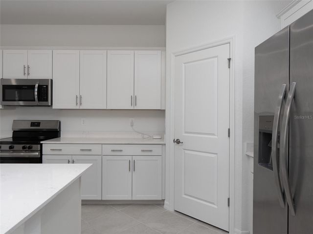 11470 BURGUNDY DRIVE, Venice, FL 34293