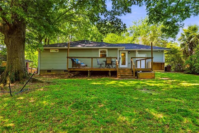 2670 Woodridge Drive, Decatur, GA 30033