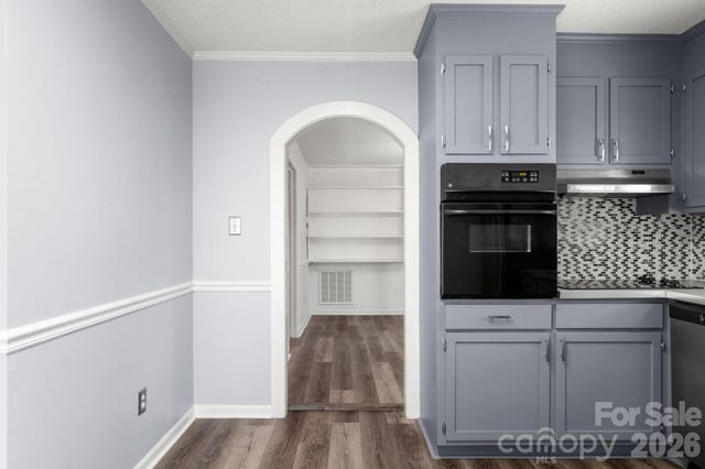 609 S Oak Street, Gastonia, NC 28054