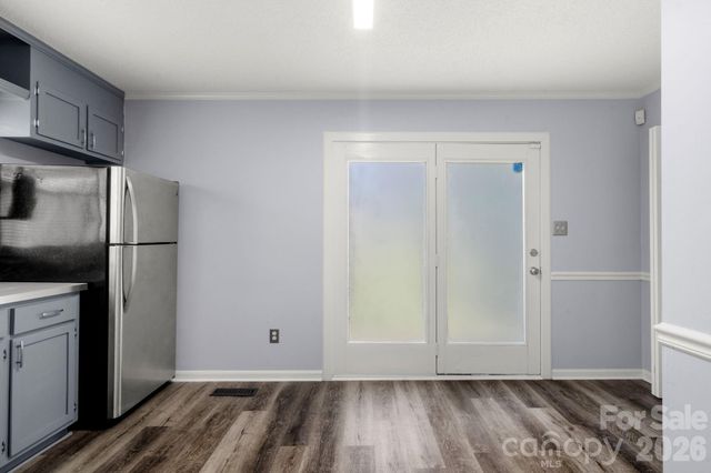 609 S Oak Street, Gastonia, NC 28054
