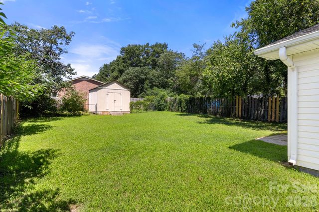 609 S Oak Street, Gastonia, NC 28054