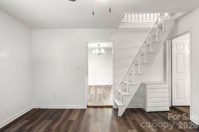 609 S Oak Street, Gastonia, NC 28054