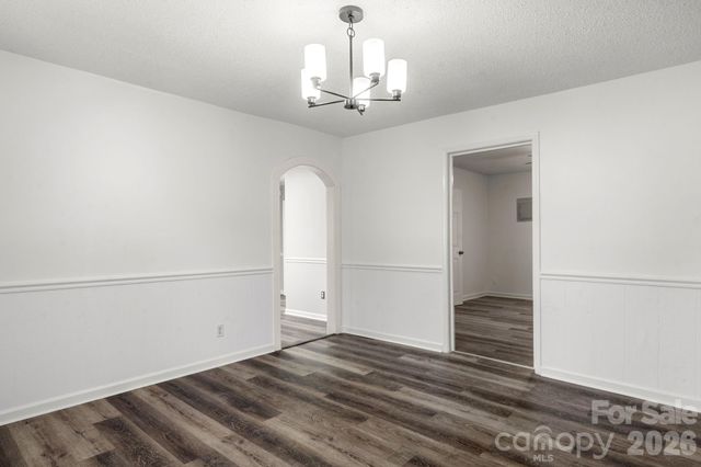 609 S Oak Street, Gastonia, NC 28054