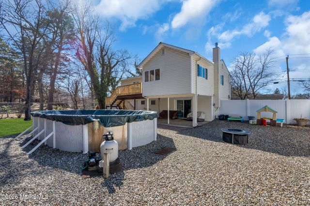 1172 Dell Street, Toms River, NJ 08755