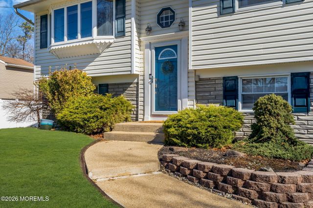 1172 Dell Street, Toms River, NJ 08755