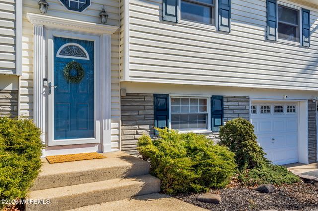 1172 Dell Street, Toms River, NJ 08755