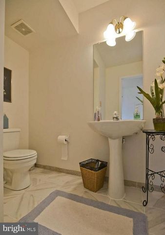 13195 QUADE LN, Woodbridge, VA 22193