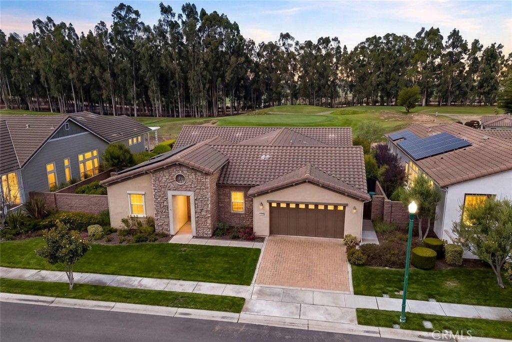 Image 1 of property listing at 1978 Eucalyptus, Nipomo, CA 93444