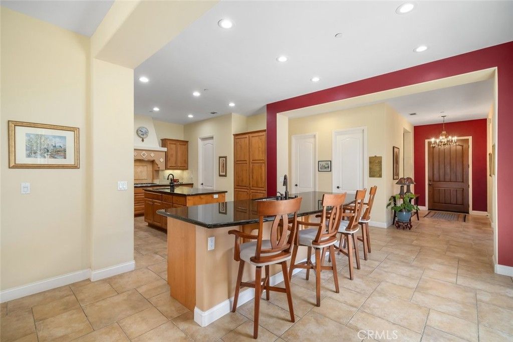 Image 16 of property listing at 1978 Eucalyptus, Nipomo, CA 93444
