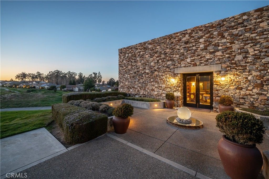 Image 58 of property listing at 1978 Eucalyptus, Nipomo, CA 93444