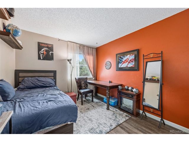 2496 S Vaughn Way D, Aurora, CO 80014