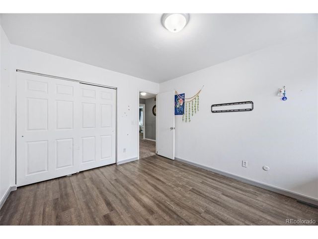 2496 S Vaughn Way D, Aurora, CO 80014