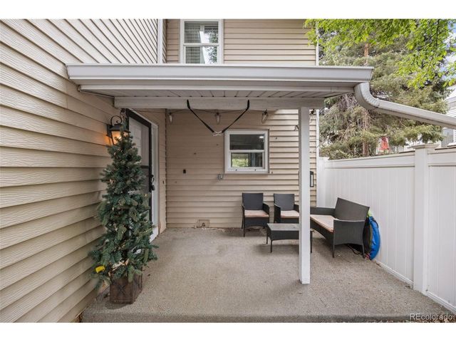 2496 S Vaughn Way D, Aurora, CO 80014