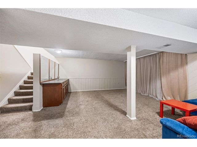 2496 S Vaughn Way D, Aurora, CO 80014