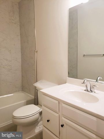 16241 CONNORS WAY, Derwood, MD 20855