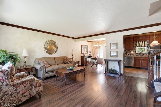 14924 Carol Drive, Maple Heights, OH 44137