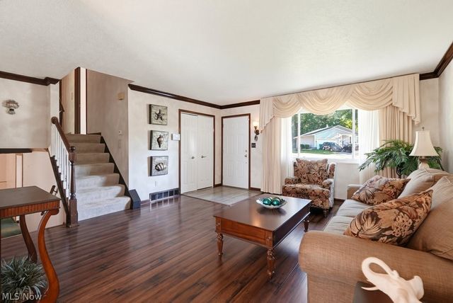 14924 Carol Drive, Maple Heights, OH 44137
