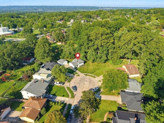 14924 Carol Drive, Maple Heights, OH 44137