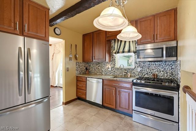 14924 Carol Drive, Maple Heights, OH 44137