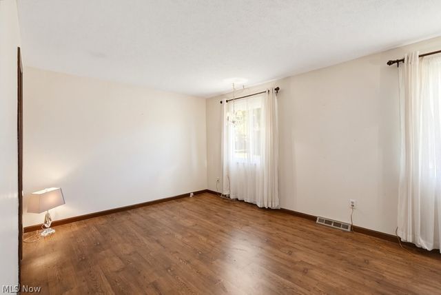 14924 Carol Drive, Maple Heights, OH 44137
