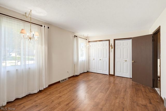 14924 Carol Drive, Maple Heights, OH 44137
