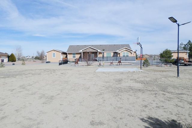 1450 E Farley Ave, Pueblo West, CO 81007