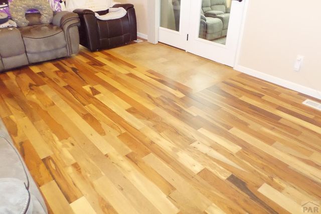 1450 E Farley Ave, Pueblo West, CO 81007