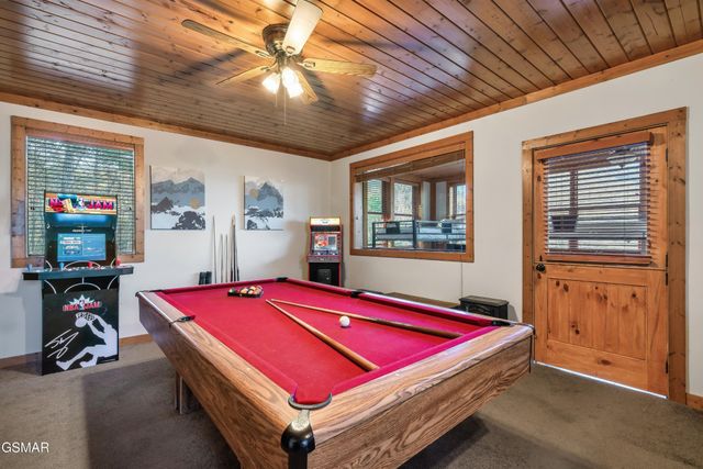 3670 Marian Lake Way, Sevierville, TN 37862