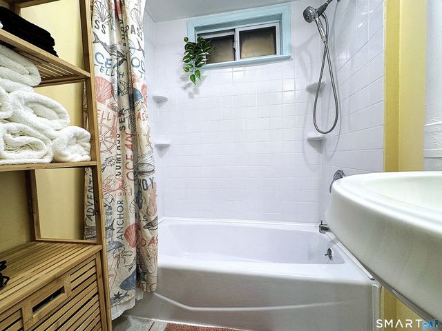 102 Surf Avenue, Milford, CT 06460