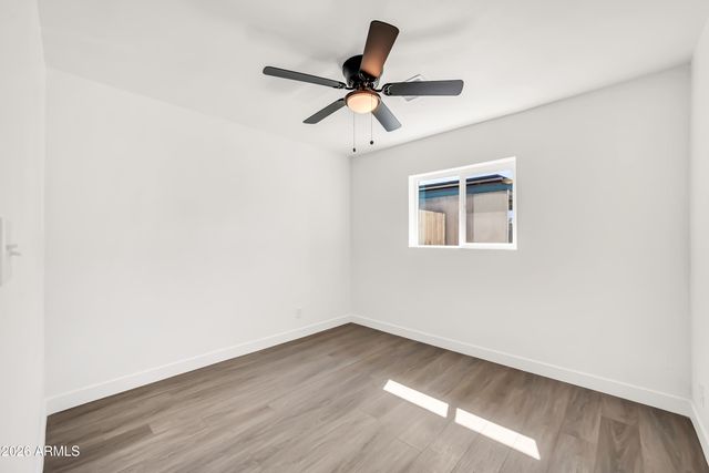 2813 N GREENFIELD Road, Phoenix, AZ 85006