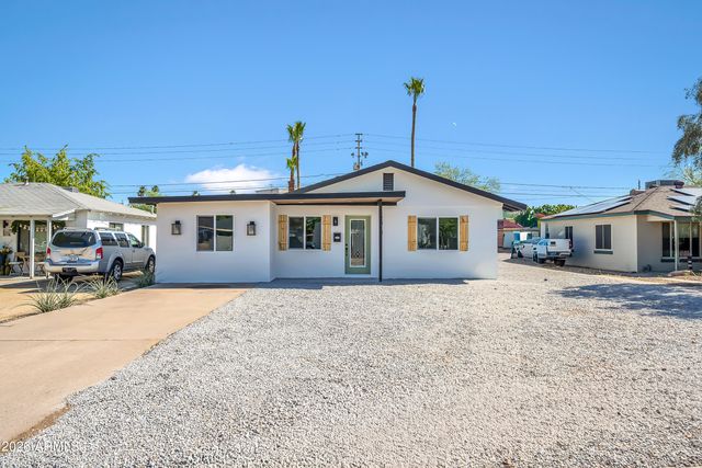 2813 N GREENFIELD Road, Phoenix, AZ 85006