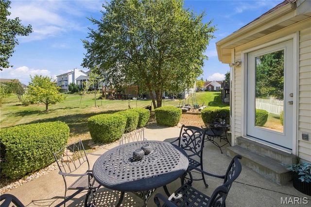 4 Crooked Stick Court, O'fallon, MO 63366